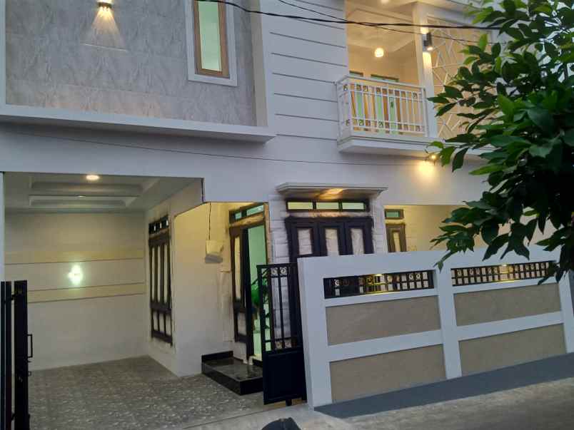 dijual rumah grogol pancoran mas depok