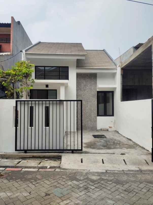 dijual rumah gunung anyar