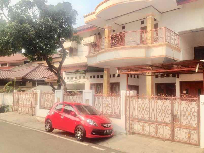 dijual rumah huni kos kosan di cempaka putih