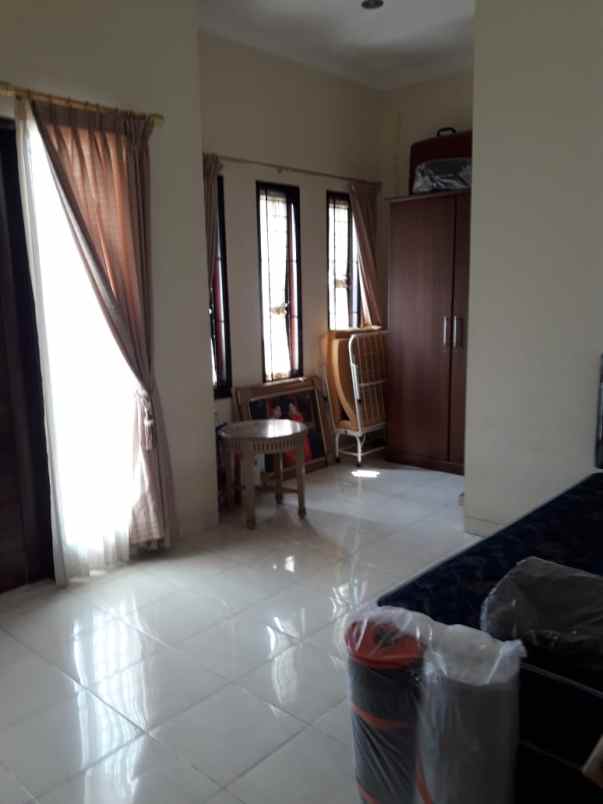 dijual rumah imperial gading