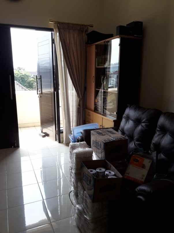 dijual rumah imperial gading