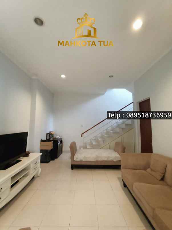 dijual rumah jagakarsa