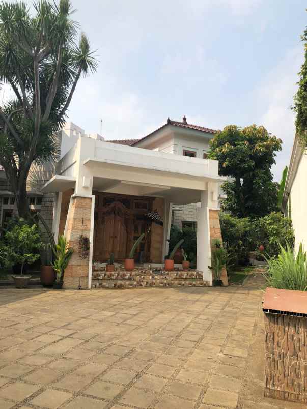 dijual rumah jagakarsa jakarta selatan