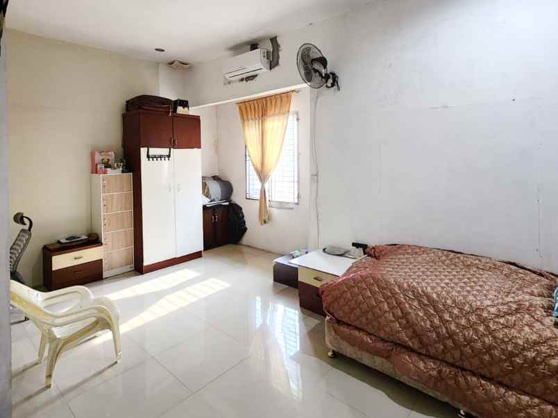 dijual rumah jalan bhayangkara