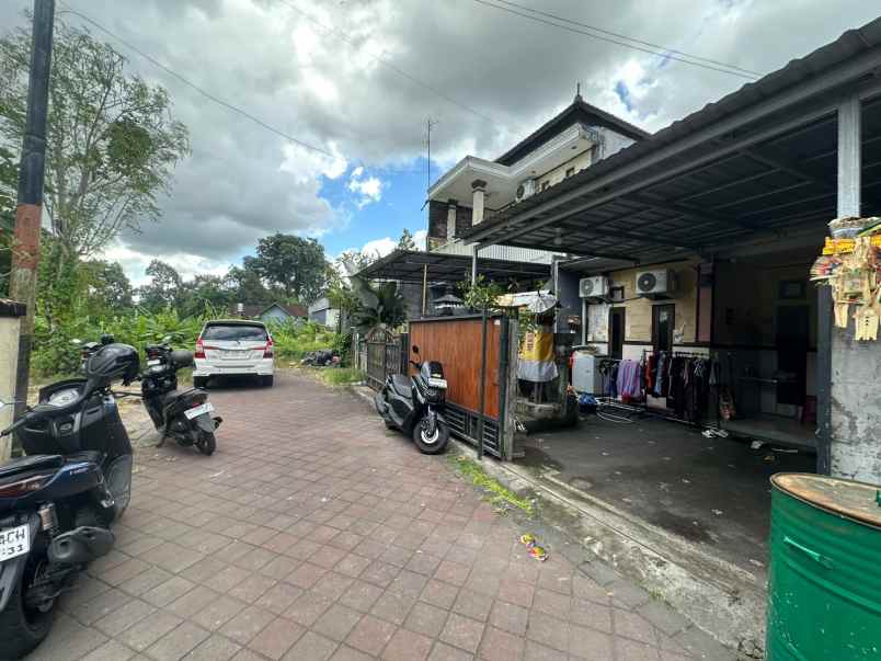 dijual rumah jalan dalung gaji padang luwih