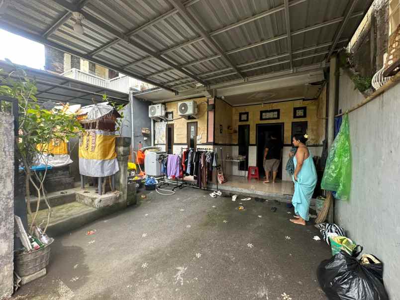 dijual rumah jalan dalung gaji padang luwih