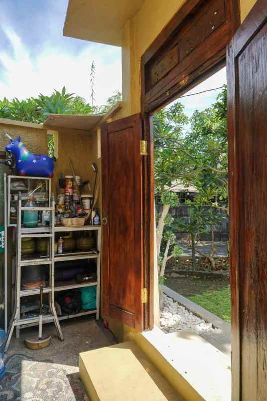 dijual rumah jalan gunung salak utara