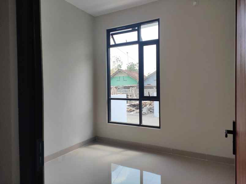 dijual rumah jalan karangjati