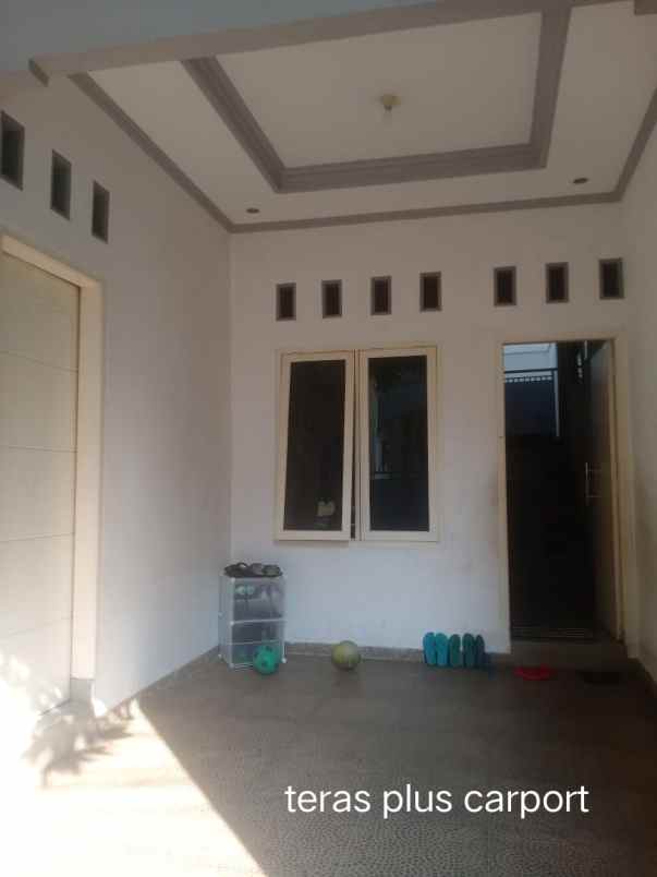 dijual rumah jalan kebembem jagakarsa