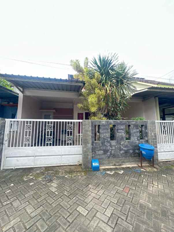 dijual rumah jalan kendalsari tulusrejo