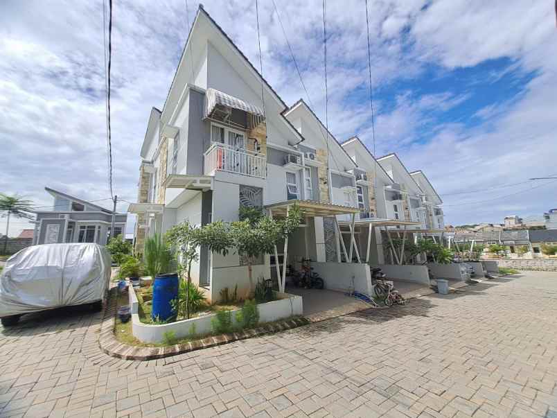 dijual rumah jalan kramat asem no 36b