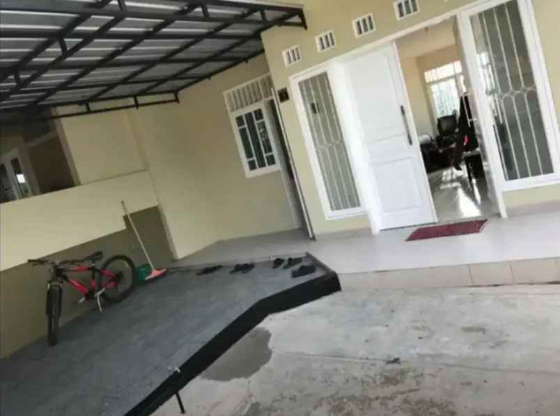 dijual rumah jalan permata sakti 6 blok