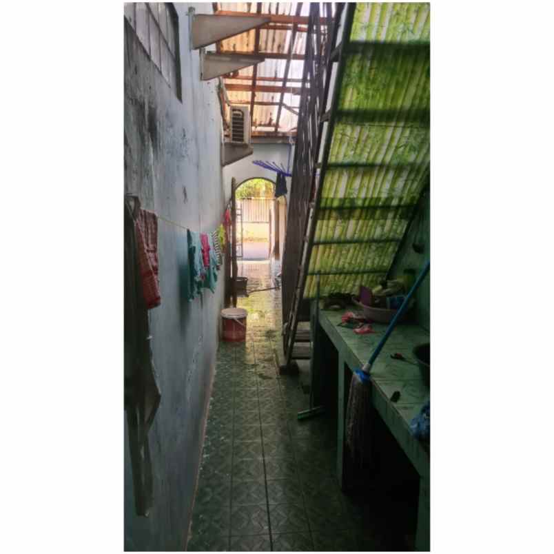 dijual rumah jalan pulau selayur pulo