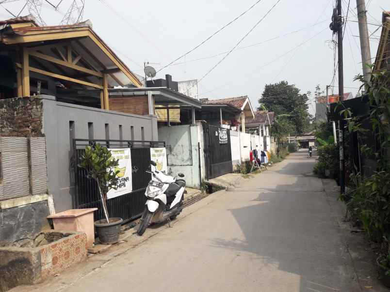 dijual rumah jalan raya banjaran