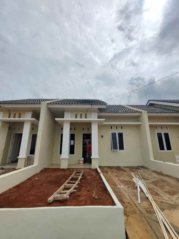 dijual rumah jalan raya citayam parung