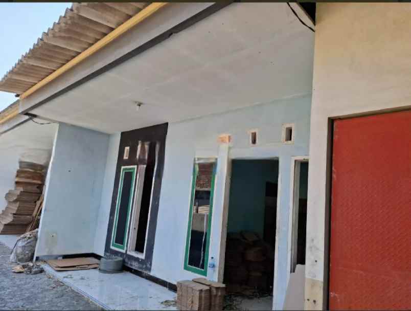dijual rumah jalan sumur welut
