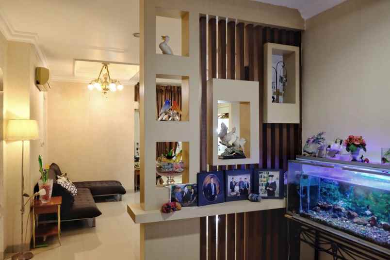 dijual rumah janur elok kelapa gading