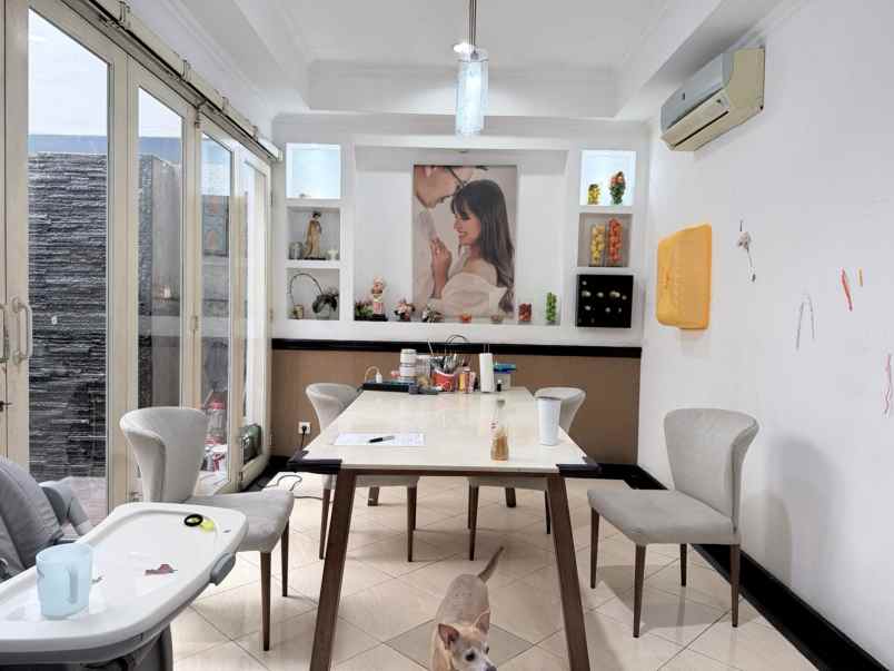 dijual rumah janur elok kelapa gading