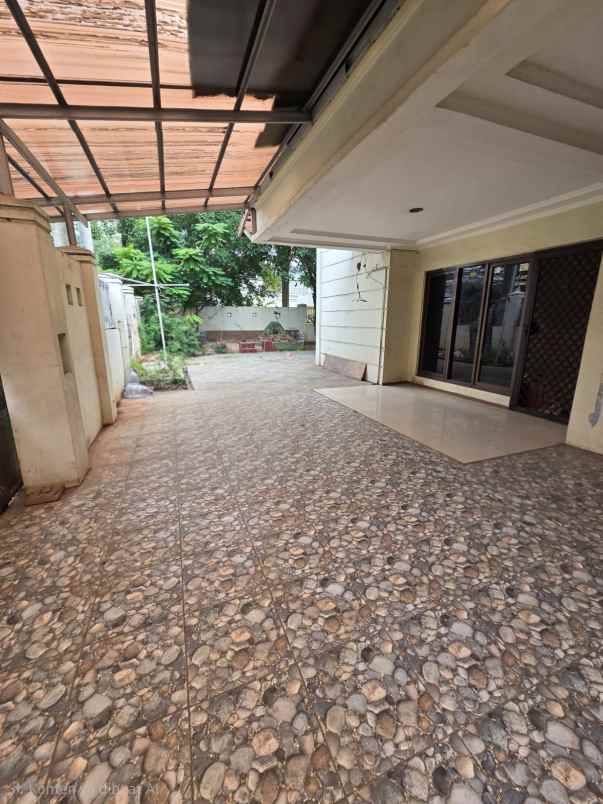 dijual rumah janur elok kelapa gading