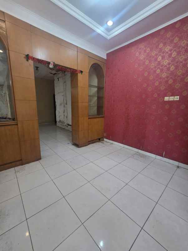 dijual rumah janur elok kelapa gading