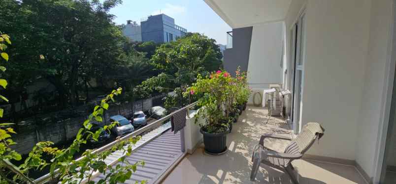 dijual rumah janur hijau kelapa gading