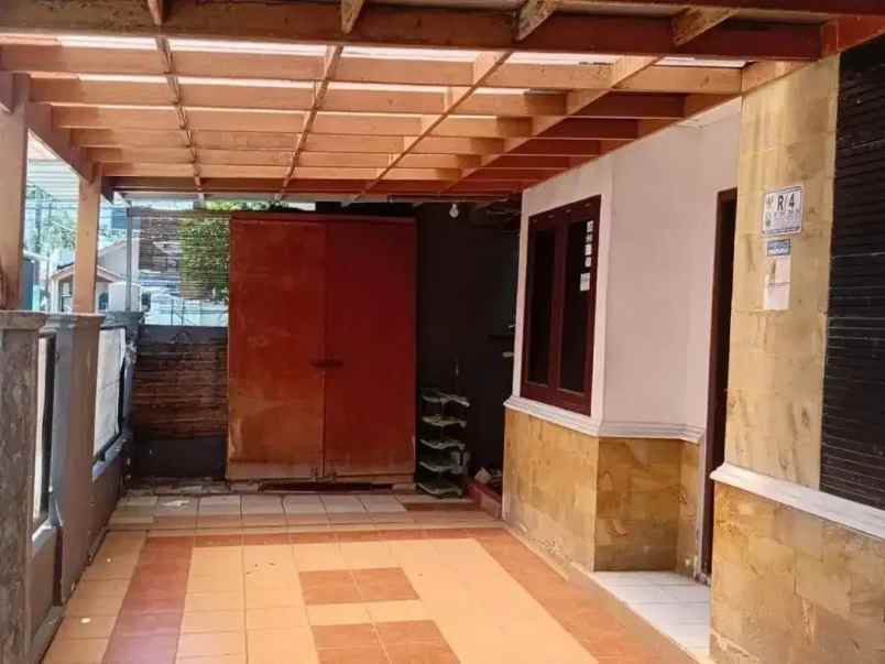 dijual rumah jatibening