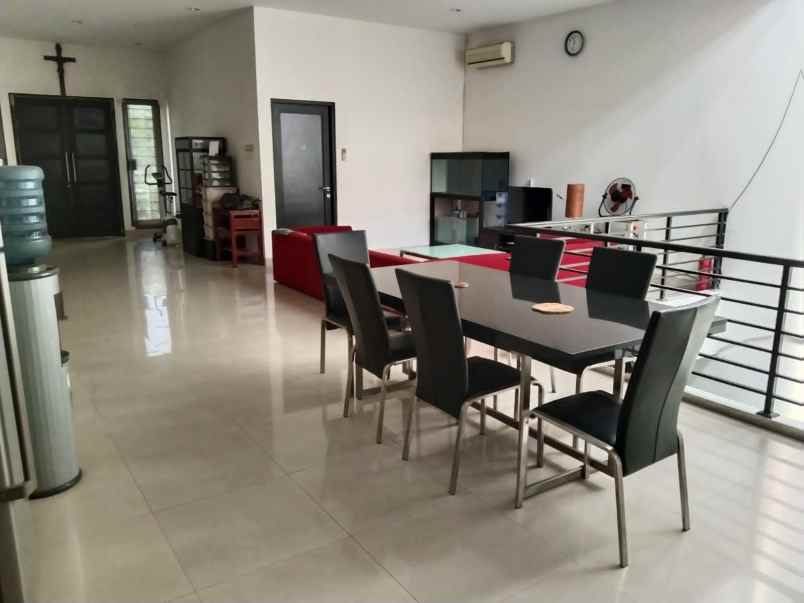 dijual rumah jl arteri kelapa gading