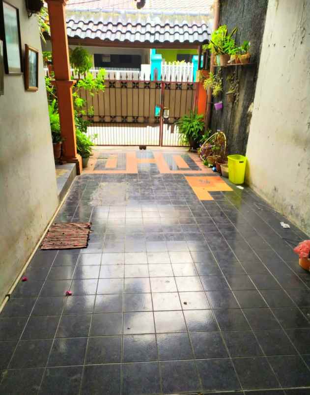 dijual rumah jl bintara 4 bintara jaya