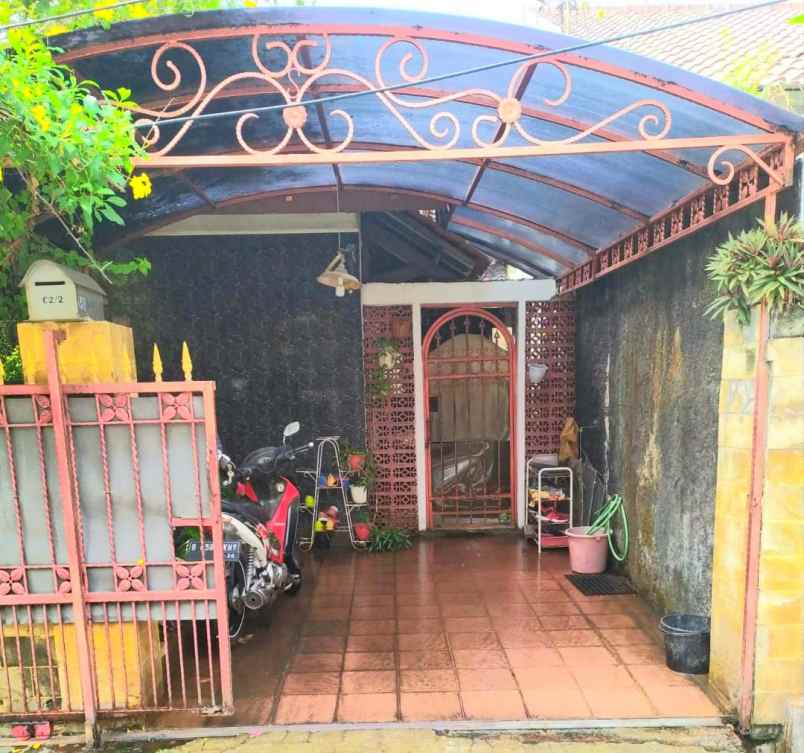 dijual rumah jl bintara 4 bintara jaya