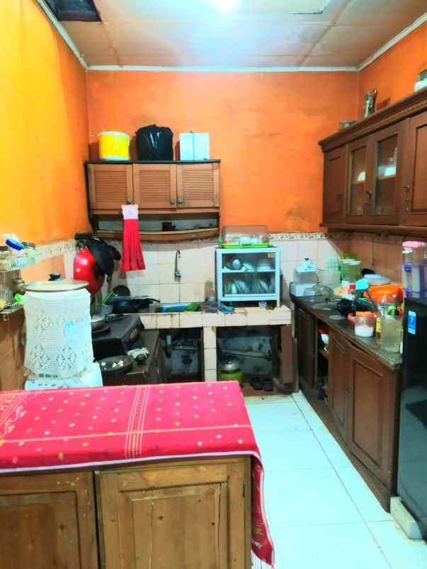 dijual rumah jl bintara 4 bintara jaya