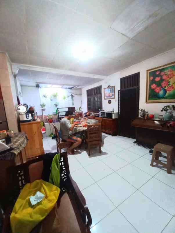 dijual rumah jl bintara 4 bintara jaya