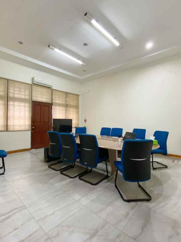 dijual rumah jl cempaka