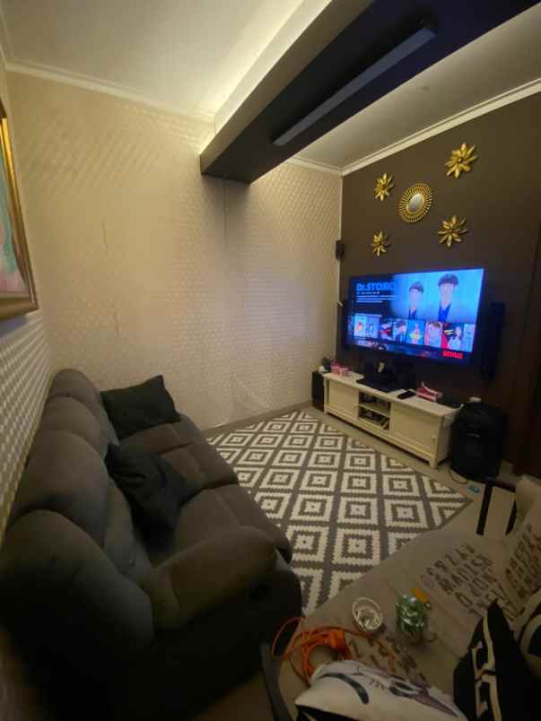 dijual rumah jl ciwaruga kec parongpong