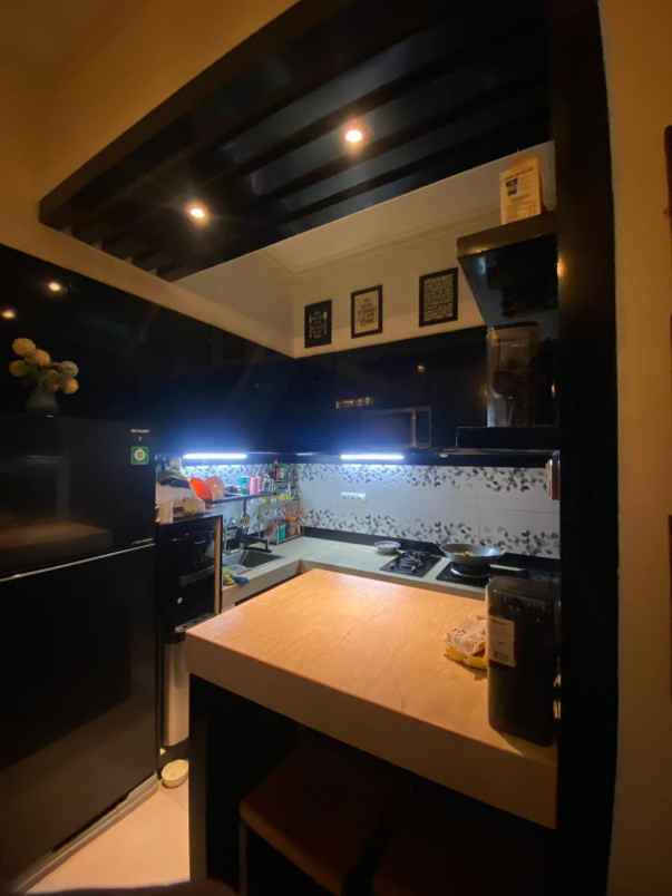 dijual rumah jl ciwaruga kec parongpong