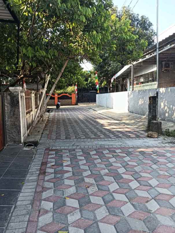 dijual rumah jl dr ratna jati kramat