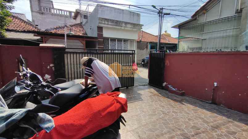 dijual rumah jl h muhyi masuk dari jl