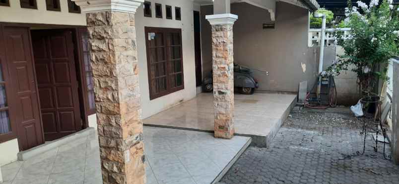 dijual rumah jl jambore ii rt 003 rw