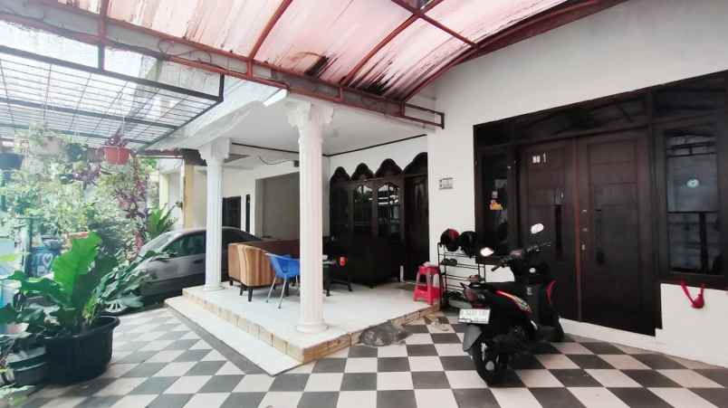 dijual rumah jl jaya abadi no 1 rt 001