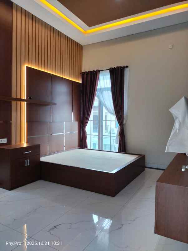 dijual rumah jl kaliurang km 9