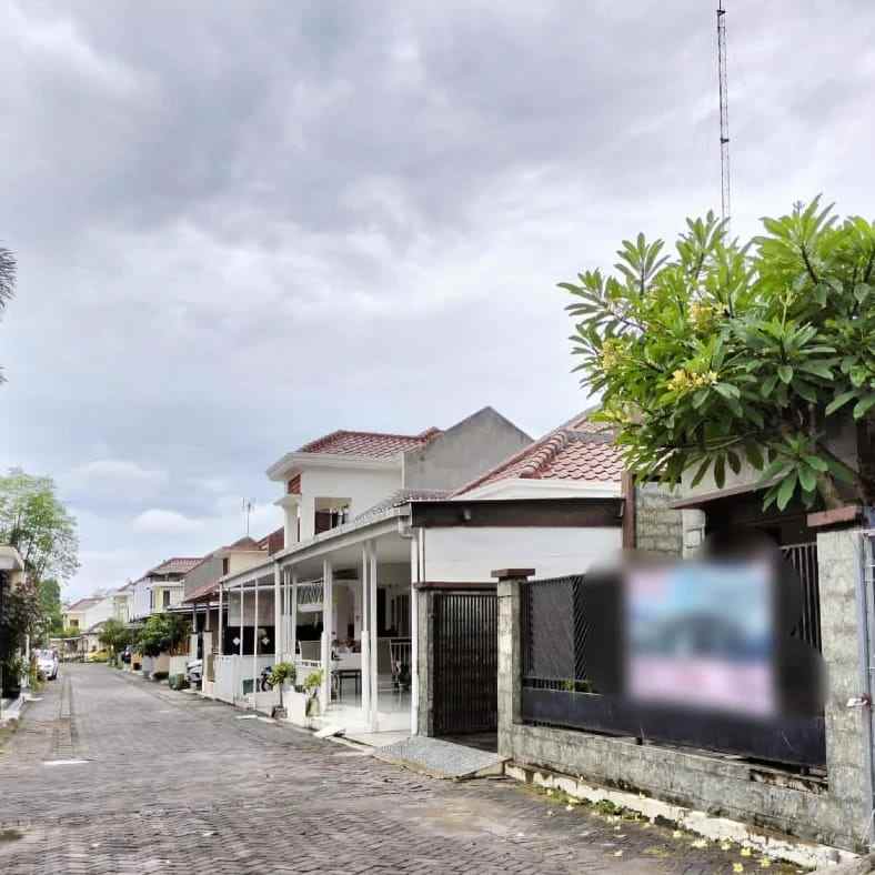 dijual rumah jl kaliurang km 9 sleman