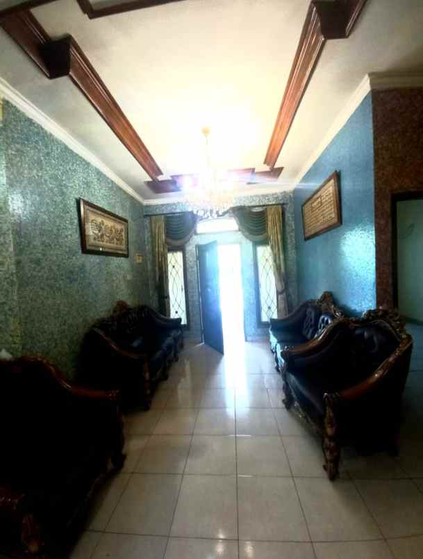 dijual rumah jl kemang raya