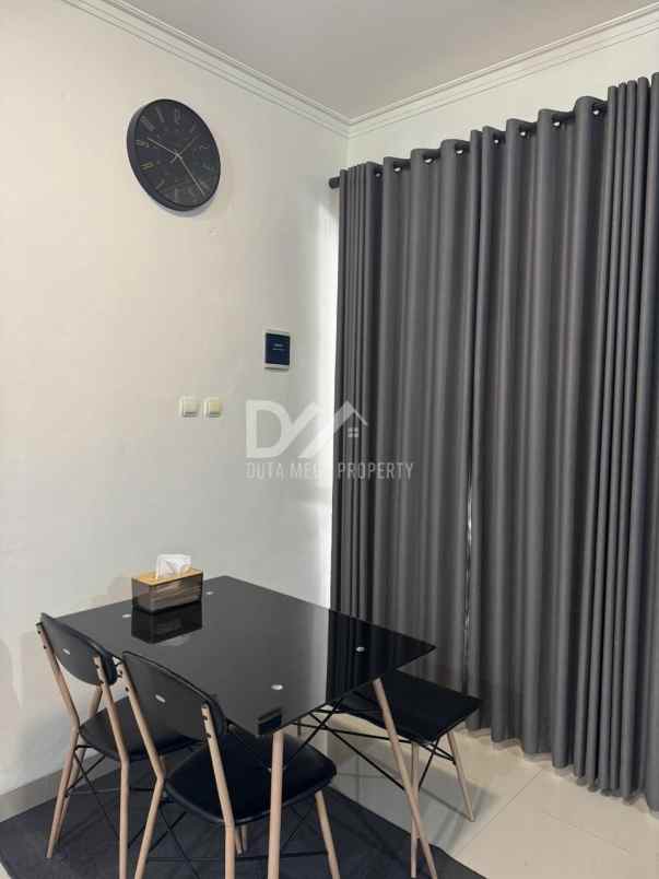 dijual rumah jl kh azhari pinang kota