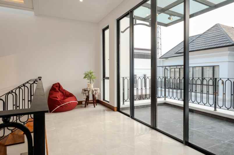 dijual rumah jl lebak bulus cilandak