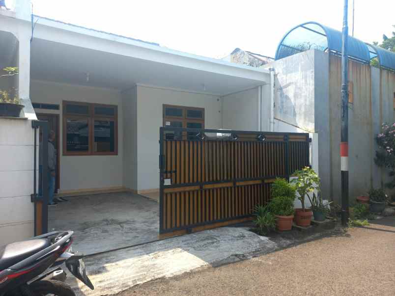 dijual rumah jl lingkar duren sawit