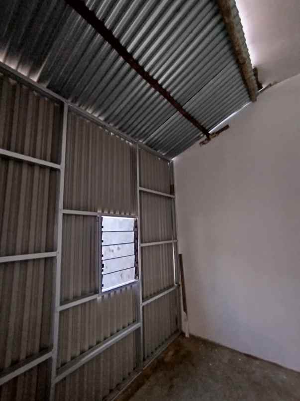 dijual rumah jl naga sakti