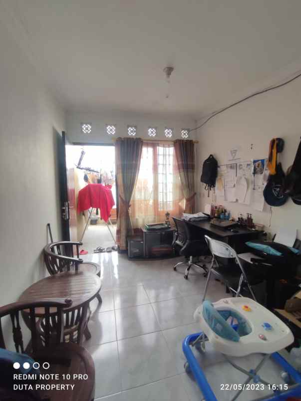 dijual rumah jl puri cipageran indah