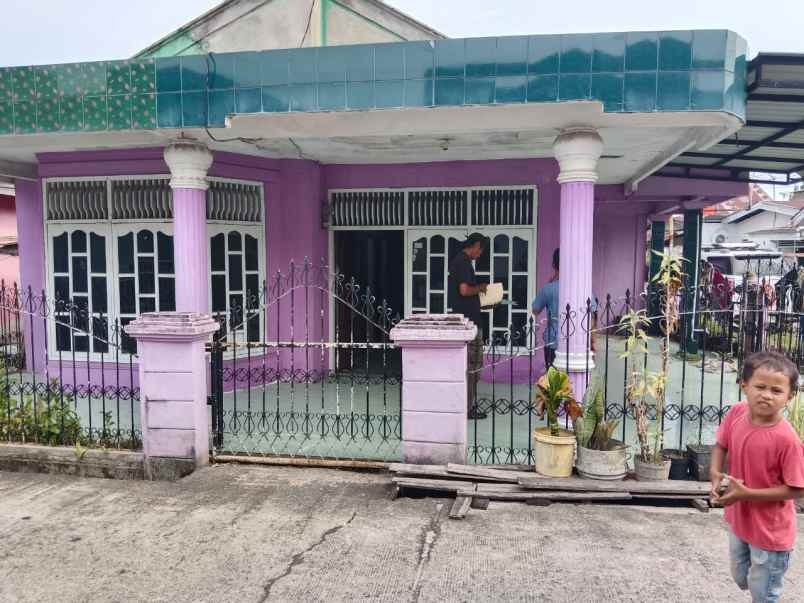 dijual rumah jl rajawali sakti