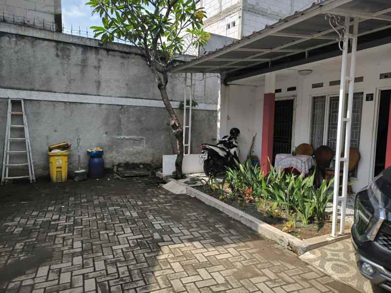 dijual rumah jl raya ciracas jakarta timur