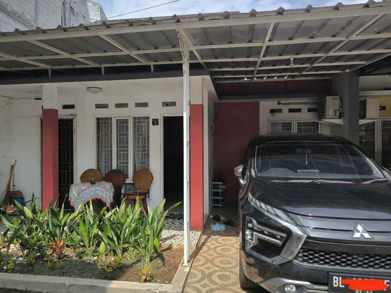 dijual rumah jl raya ciracas jakarta timur