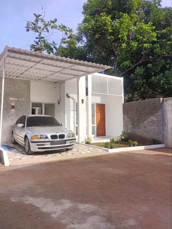 dijual rumah jl raya mess al rt 001 rw